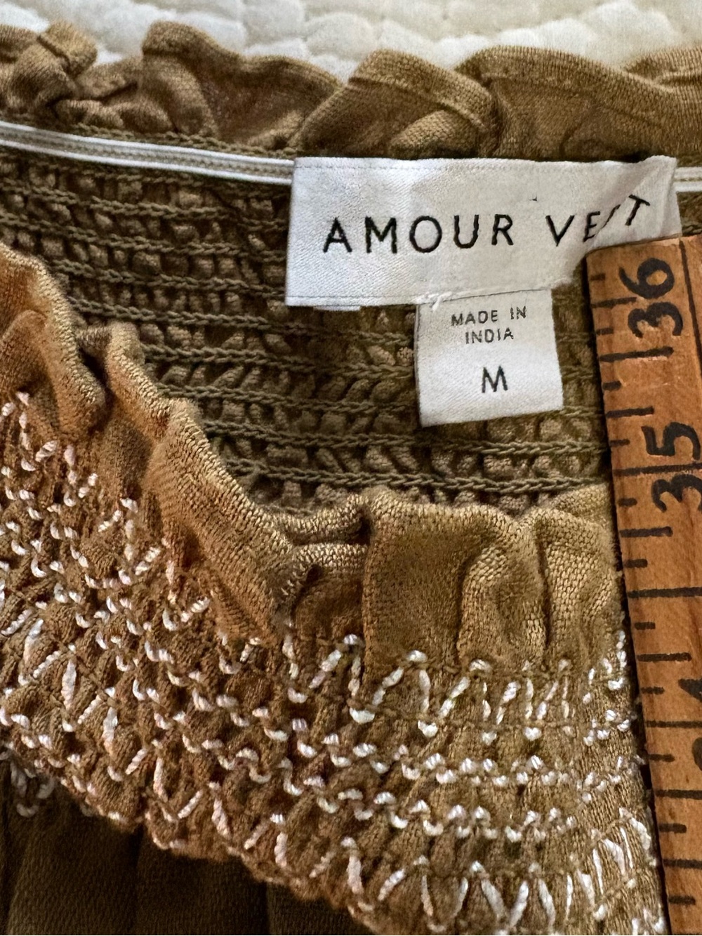 Amour Vert Organic Linen Cotton Dress Smocked Embroidered Medium Like New - Picture 8 of 8